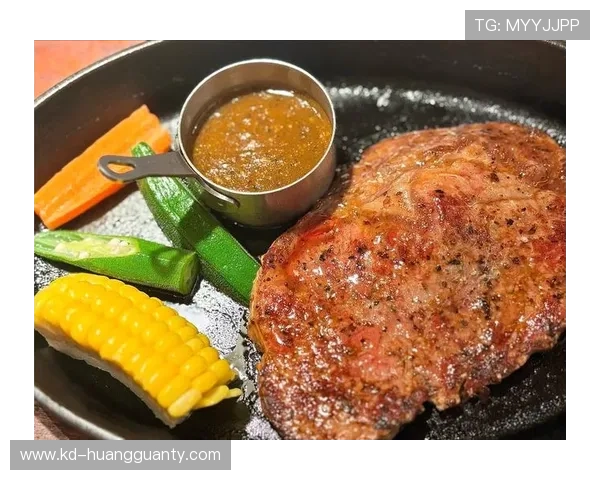 凯蒂·莱德基每天游50000米，吃三顿牛排，手机屏保是奥运金牌照片