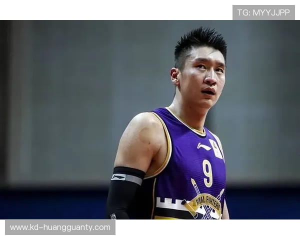 孙悦家里那个篮球场，比我家还大