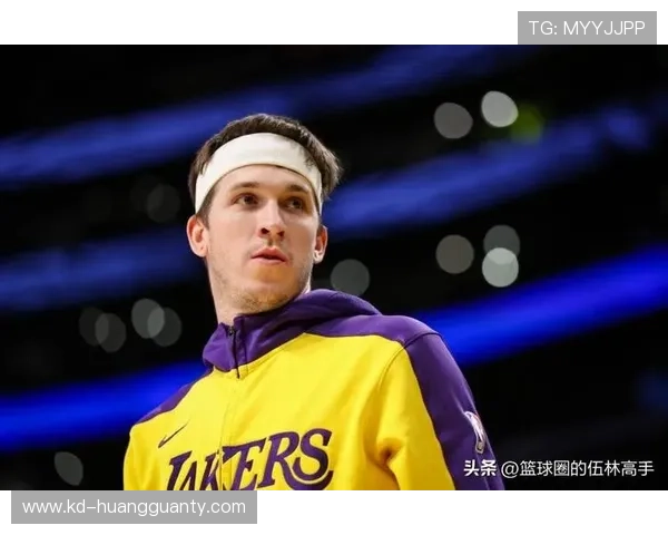 奥斯汀·里夫斯突破创造得分空间提升湖人关键时刻效率