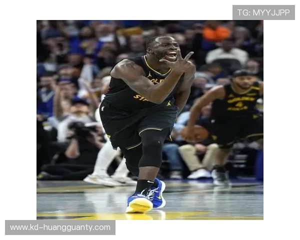 泰雷西·马克西挡拆突破拉开得分差距助76人主导关键时刻