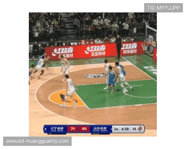 双重触球规则详解：什么情况下算犯规？