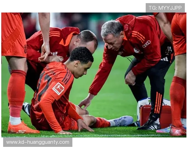 拜仁进攻效率提升但战术趋于僵化，进球增多难掩体系单一问题